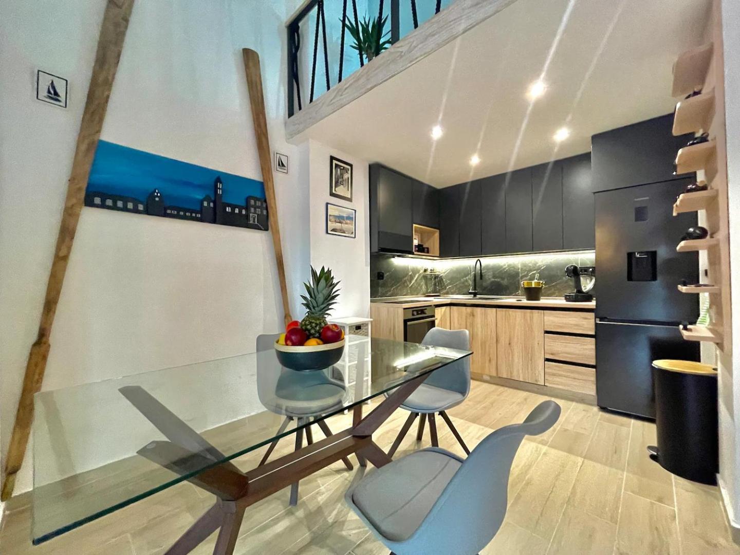 Perfect 2-bd With Terrace Budva